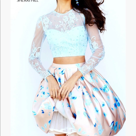 Sheri Hill 2 Piece - Picture 3 of 7